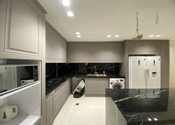 لوگوی دکوراسیون داخلی شاهرخی | بازسازی اول